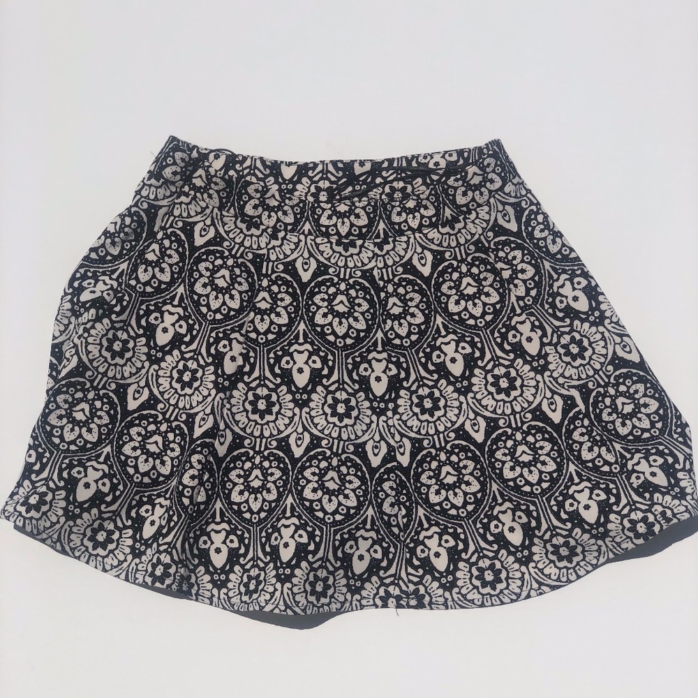 flow and flirty skirt
